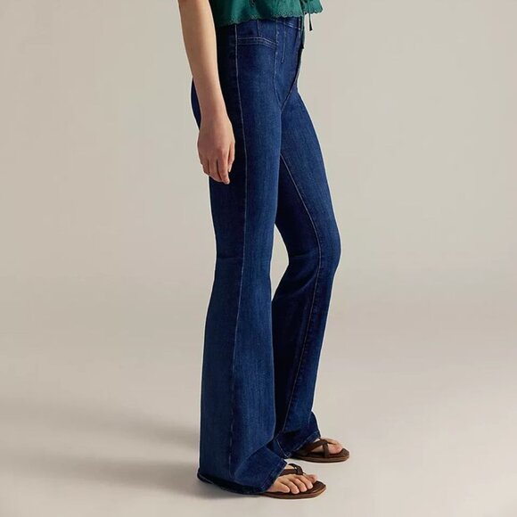 Skyrise Jayde Flare Jeans - Picture 4 of 10